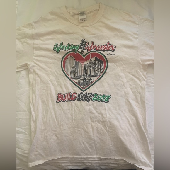 T shirt - Picture 1 of 3